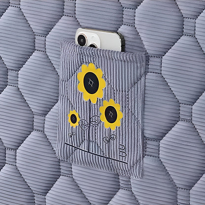 Pružný polstrovaný poťah na čelo postele