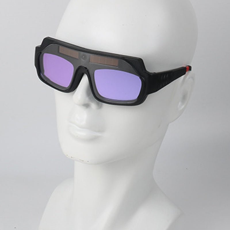 Napelemes, automatikusan cserélődő hegesztőszemüvegek